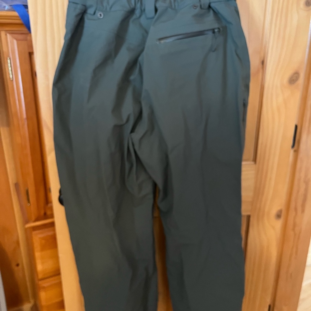 Men's Flylow Chemical Green Ski Pants - Picture 2 of 4